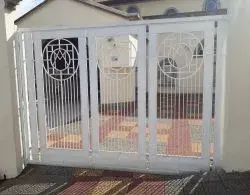 Portão Basculante Na Vila Prudente